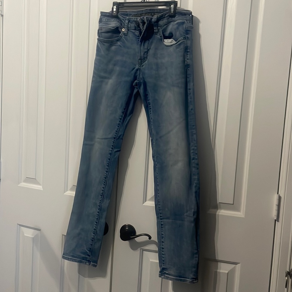 American eagle slim straight size 28 by 32
